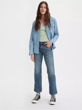 Levi’s Middy Ankle Bootcut Jeans in Size 26